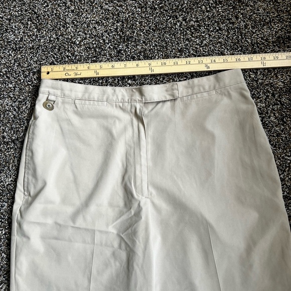 Liz Claiborne Cream Ankle Pants - Picture 2 of 8